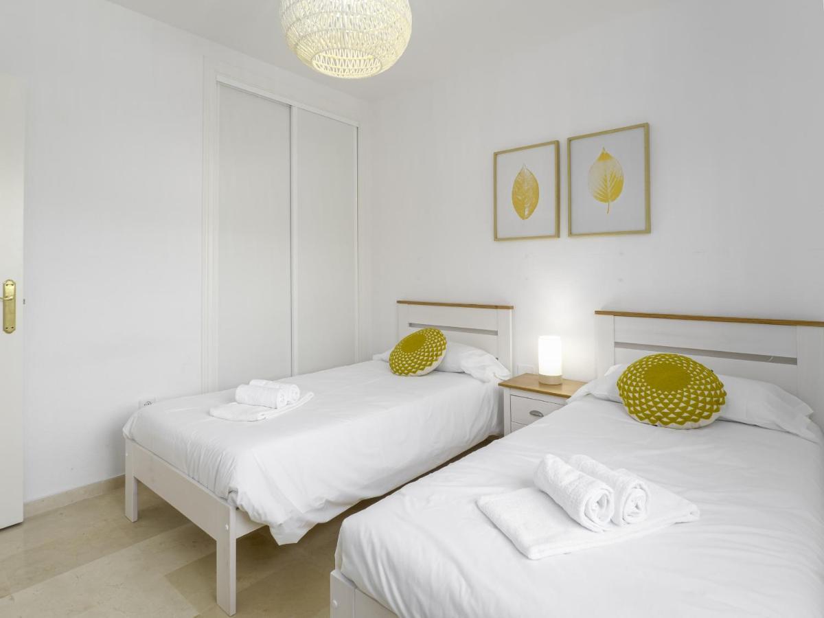 2308- 2Bedrooms Apt With Stunning Sea View-Terrace Manilva Eksteriør billede